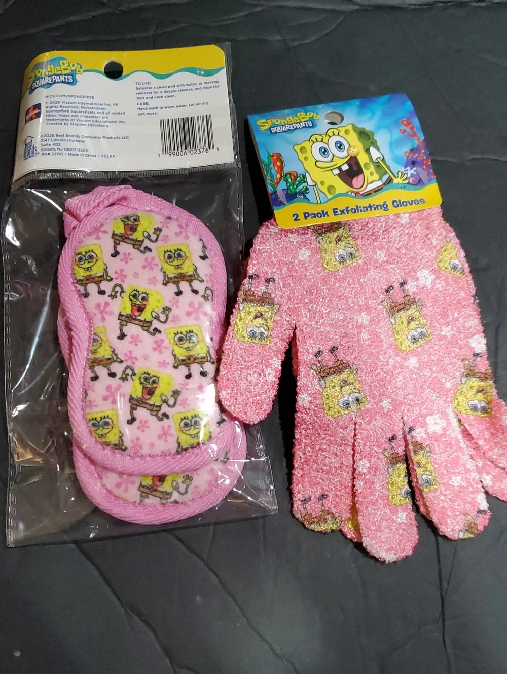 Nickelodeon's Spongebob squarepants exfoliating gloves and reusable makeup pads